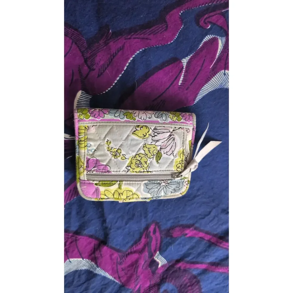 Vera Bradley beautiful vera